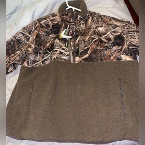 3XL drake waterfowl winter coat (fuzzy insulation) half zip, no hood.